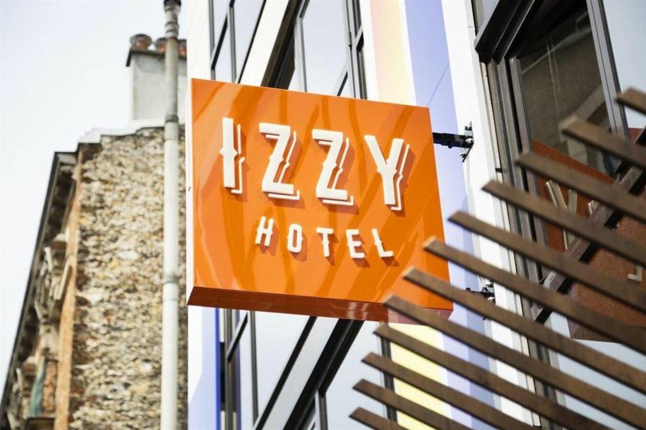 Hotel Izzy Issy-les-Moulineaux Buitenkant foto