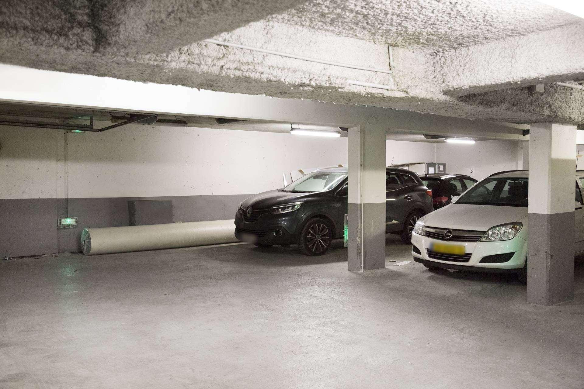 Hotel Izzy Issy-les-Moulineaux Buitenkant foto